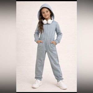 All in Motion Girls Hooded
Jumpsuit Size M (8) Light Blue Fleece
One-Piece
